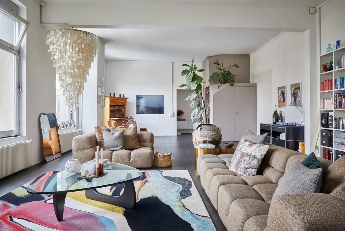 Das Liebesnest: Haus-, Wohn- und Familienchroniken