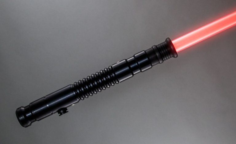 Rudis-combat-lightsaber-3